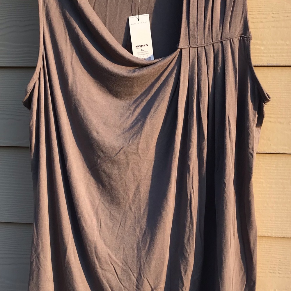 Dana Buchman  light brown  sz XL